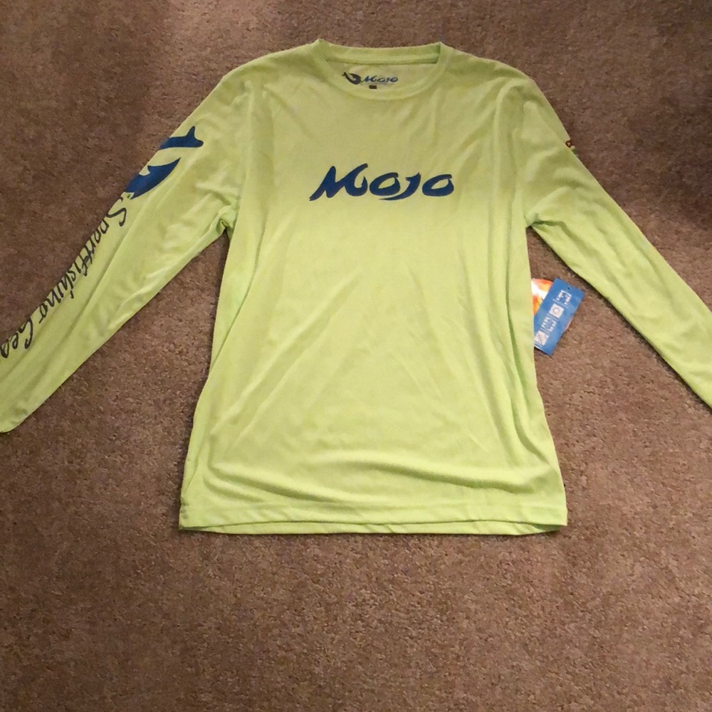 Size small rash guard t shirt (never worn)